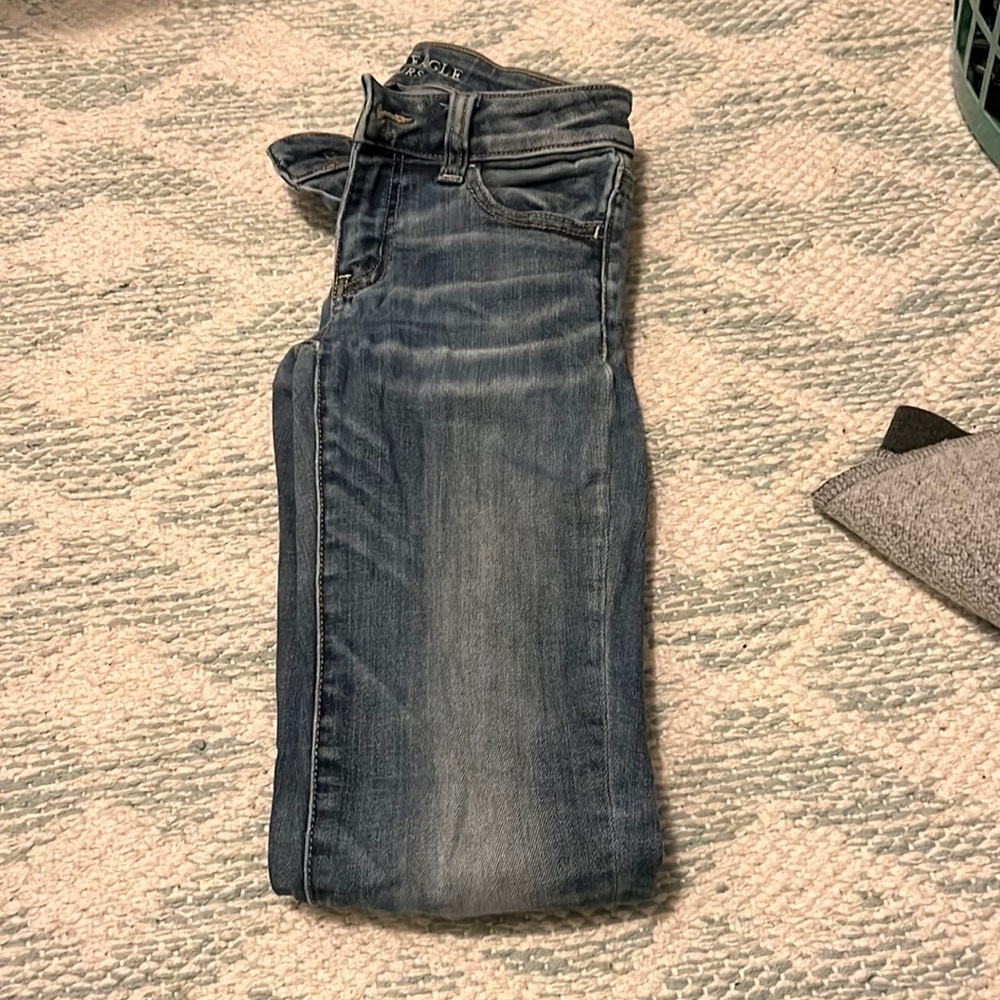 American eagle jeans size 0 like new smoke free and pet free house